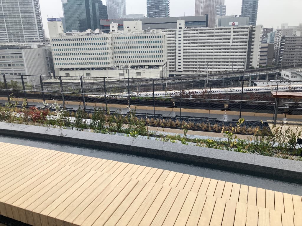 東京の巨大複合施設　高輪ゲートウェイシティが全面オープンする